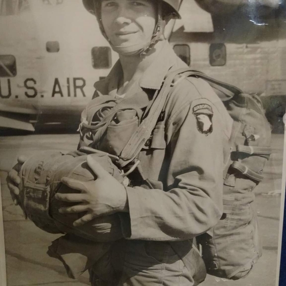 Meet your Posher, Randy - Picture 1 of 1